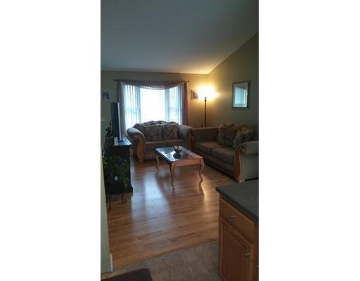 111 Waldorf St, Springfield, MA 01109 photo 5