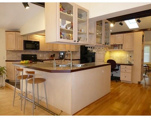 154 E Foxboro St, Sharon, MA 02067 photo 9