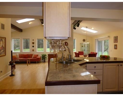 154 E Foxboro St, Sharon, MA 02067 photo 8