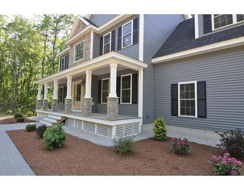 8 Maple St, Dunstable, MA 01827 photo 2