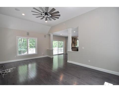 8 Maple St, Dunstable, MA 01827 photo 9