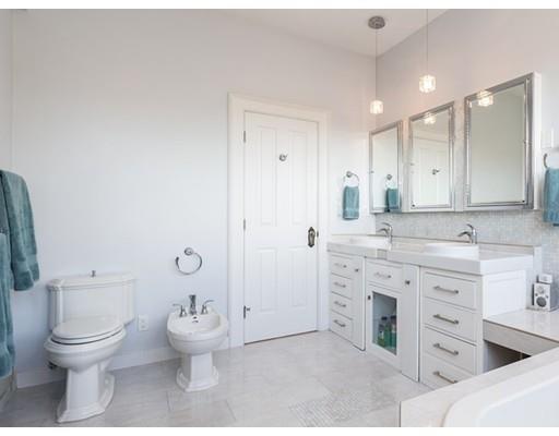 152 Winthrop Rd #2, Brookline, MA 02445 photo 17