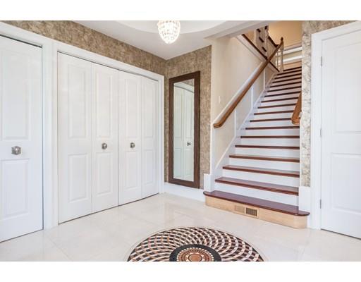 152 Winthrop Rd #2, Brookline, MA 02445 photo 1
