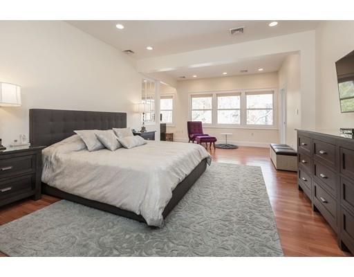 152 Winthrop Rd #2, Brookline, MA 02445 photo 10
