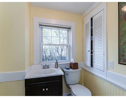481 Chestnut St, Needham, MA 02492 photo 13