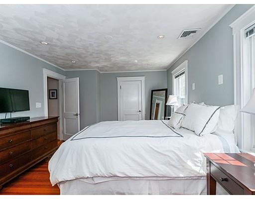 481 Chestnut St, Needham, MA 02492 photo 14