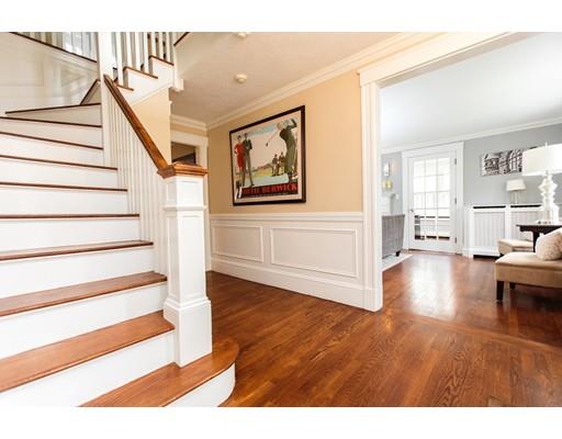 30 Pine St, Wellesley, MA 02481 photo 4