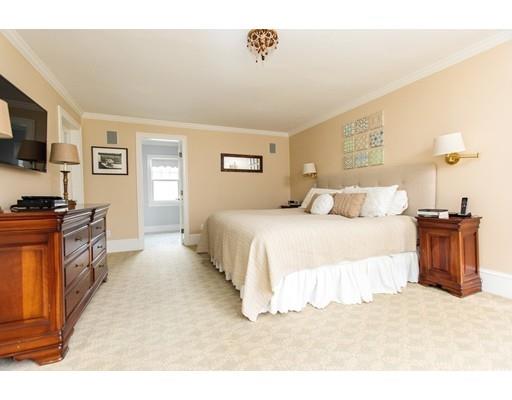 30 Pine St, Wellesley, MA 02481 photo 14