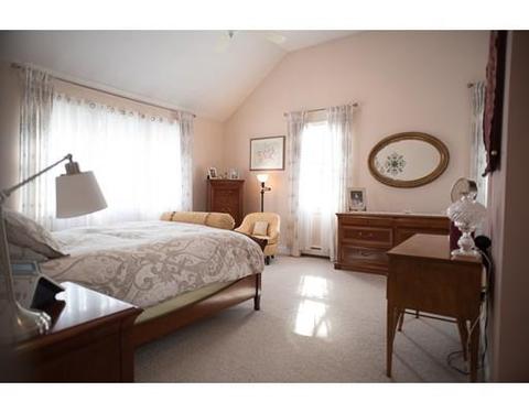 11 Holmes St, Needham, MA 02492 photo 12