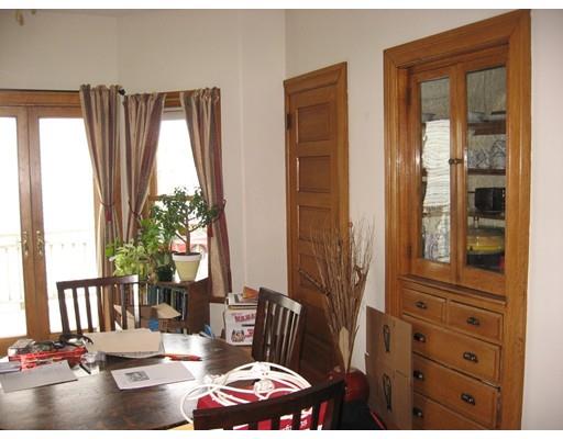 22 Sherburne Ave, Worcester, MA 01606 photo 13