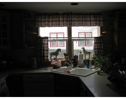 22 Sherburne Ave, Worcester, MA 01606 photo 12
