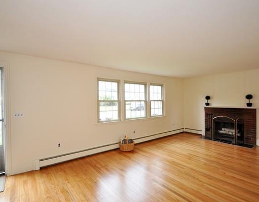 50 Wright Rd, Concord, MA 01742 photo 4