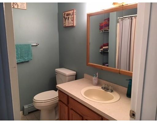 438 Lake Ave, Worcester, MA 01604 photo 17