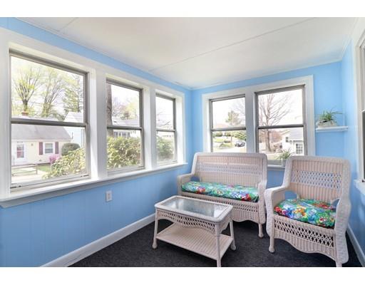 32 Arlington Rd, Dedham, MA 02026 photo 2