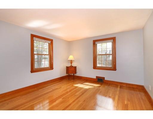 32 Arlington Rd, Dedham, MA 02026 photo 8