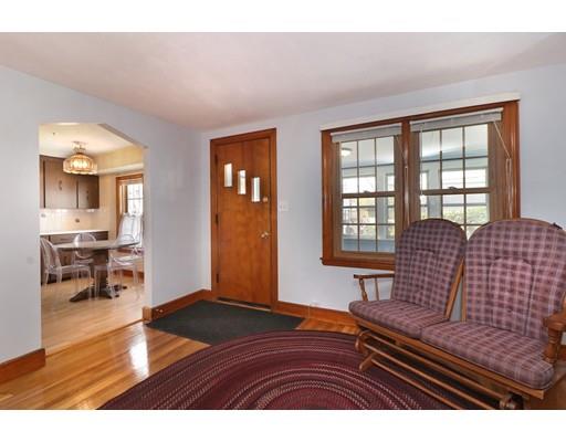 32 Arlington Rd, Dedham, MA 02026 photo 5