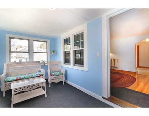32 Arlington Rd, Dedham, MA 02026 photo 3