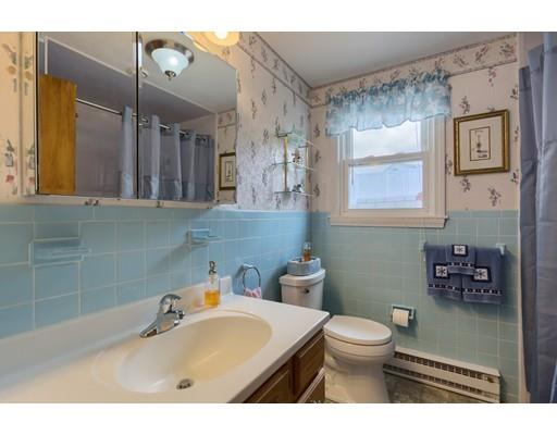 6 Rayner Cir, Stoneham, MA 02180 photo 13
