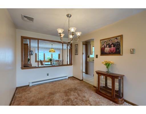6 Rayner Cir, Stoneham, MA 02180 photo 5