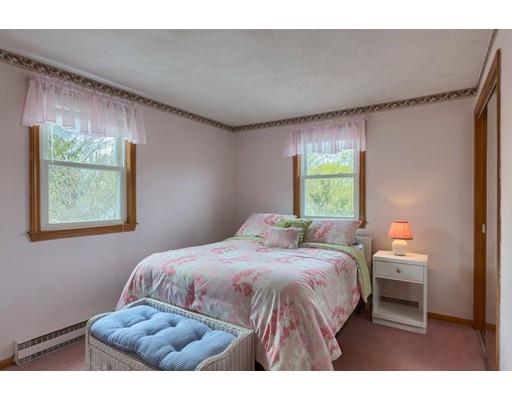 6 Rayner Cir, Stoneham, MA 02180 photo 17