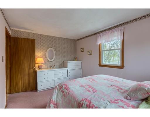 6 Rayner Cir, Stoneham, MA 02180 photo 18