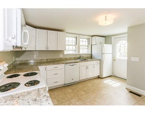 14 Merrill St, Danvers, MA 01923 photo 8