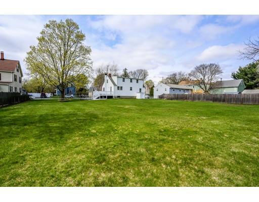 14 Merrill St, Danvers, MA 01923 photo 3