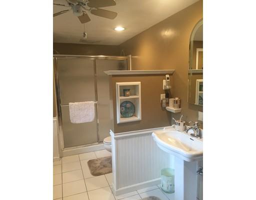 210 Common Ln, Beverly, MA 01915 photo 16