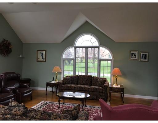 91 Mendon St, Upton, MA 01568 photo 6