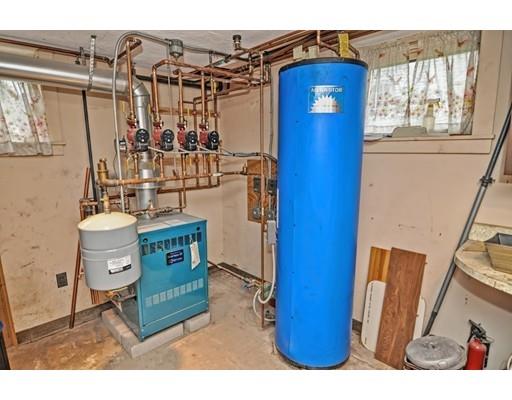 81 Curve St, Needham, MA 02492 photo 29