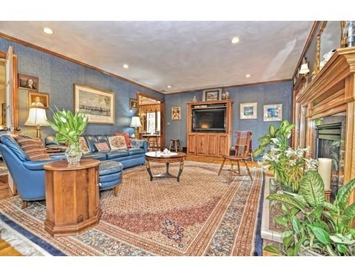 81 Curve St, Needham, MA 02492 photo 13