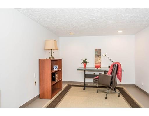 111 Red Gate Ln, Reading, MA 01867 photo 21