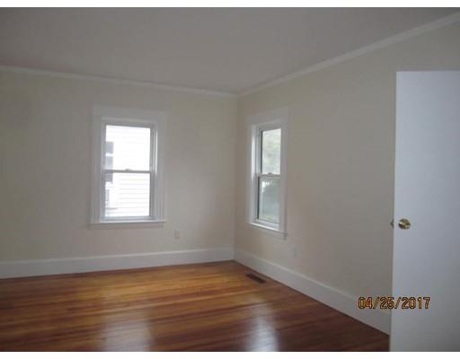 4 Neponset Pl, Canton, MA 02021 photo 9