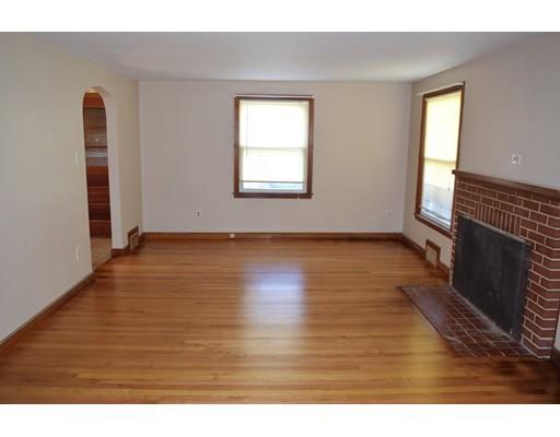 41 Cooper St, West Springfield, MA 01089 photo 9