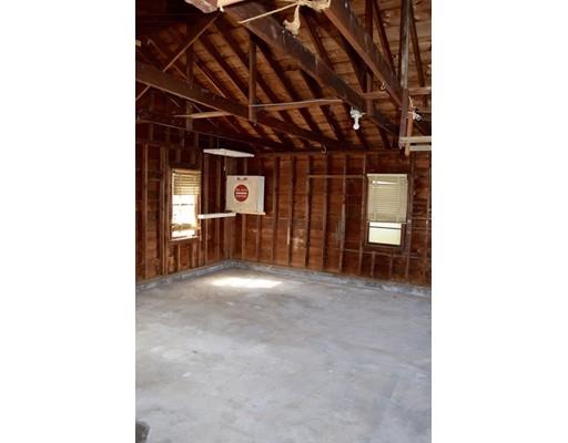 41 Cooper St, West Springfield, MA 01089 photo 18