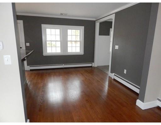 890 Washington St, Walpole, MA 02081 photo 7