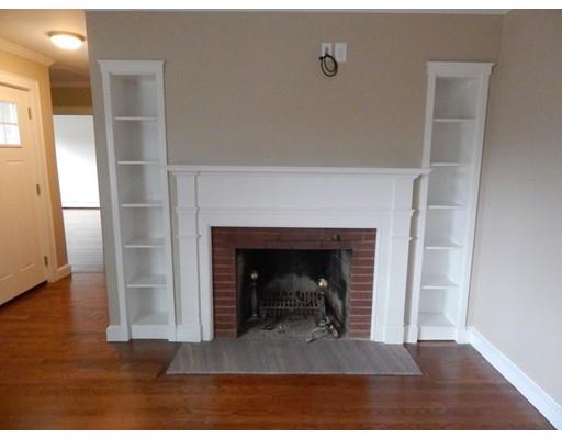 890 Washington St, Walpole, MA 02081 photo 3