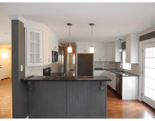 890 Washington St, Walpole, MA 02081 photo 6