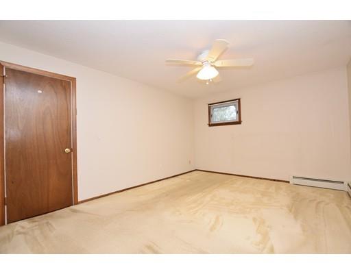 5 Trail Cir, Springfield, MA 01118 photo 23
