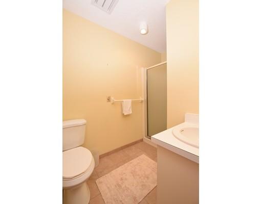 5 Trail Cir, Springfield, MA 01118 photo 17