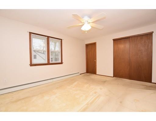 5 Trail Cir, Springfield, MA 01118 photo 14