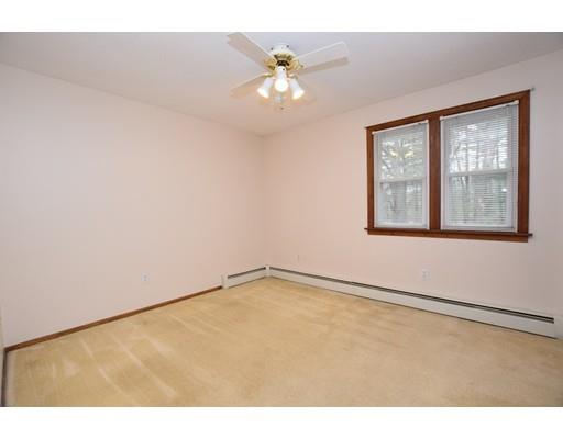 5 Trail Cir, Springfield, MA 01118 photo 13