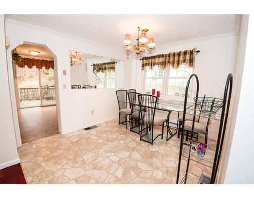 7 Jonathan Cir, Worcester, MA 01604 photo 5