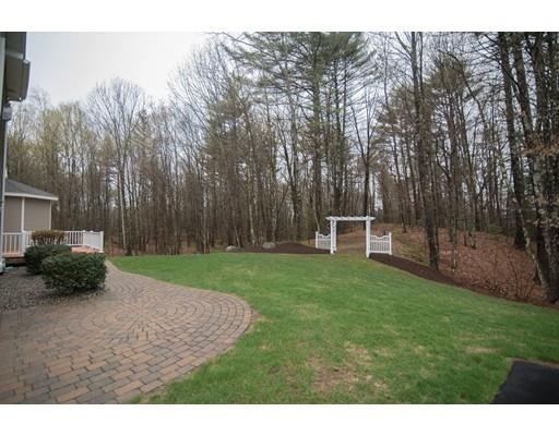 17 Kimball Dr, Epping, NH 03042 photo 5