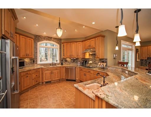 17 Kimball Dr, Epping, NH 03042 photo 6