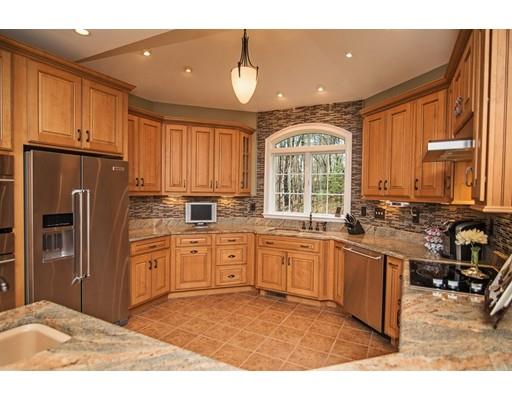 17 Kimball Dr, Epping, NH 03042 photo 8