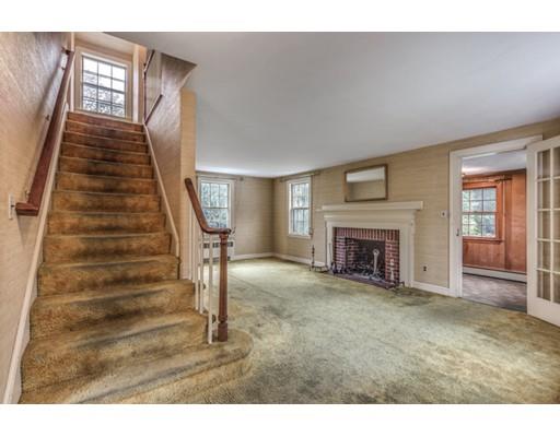 306 Summer Ave, Reading, MA 01867 photo 4