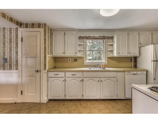 306 Summer Ave, Reading, MA 01867 photo 14