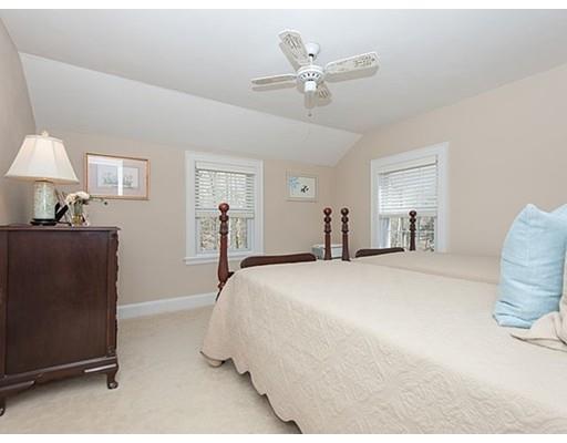 595 Greendale Ave, Needham, MA 02492 photo 9