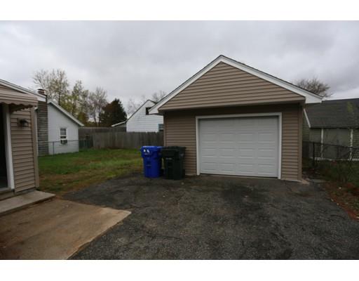 76 Lucerne Rd, Springfield, MA 01119 photo 3